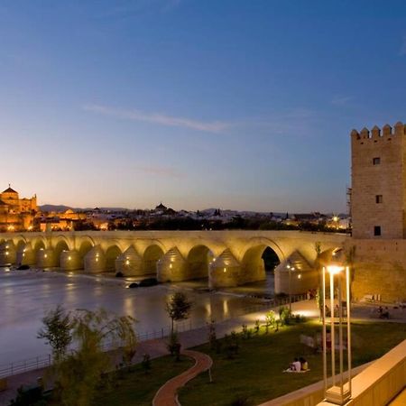 Apartamento Al-Zhara, Junto Puente Romano Cordoba Exterior photo