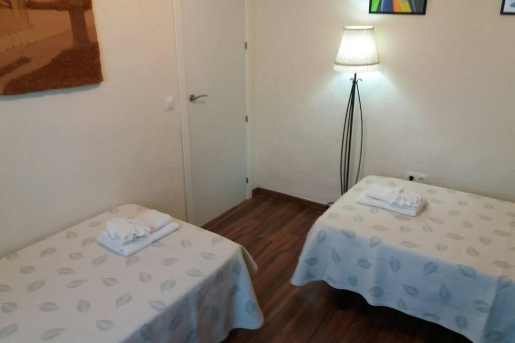 Apartamento Al-Zhara, Junto Puente Romano Cordoba Exterior photo